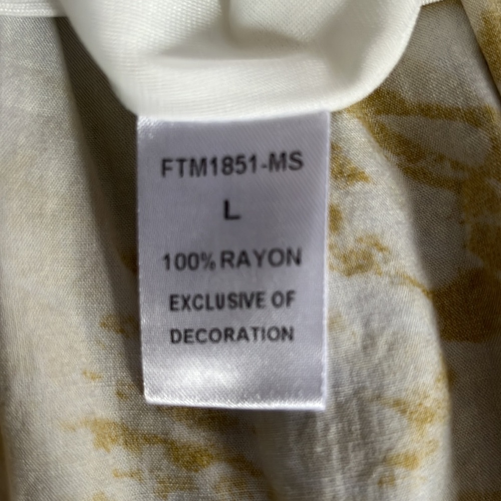 THML Dress - Picture 8 of 10